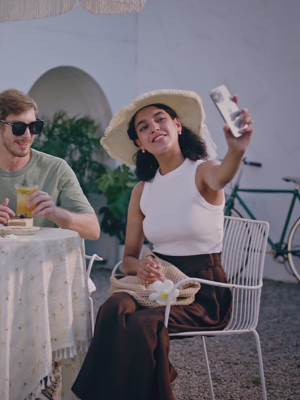 Lataa video: 